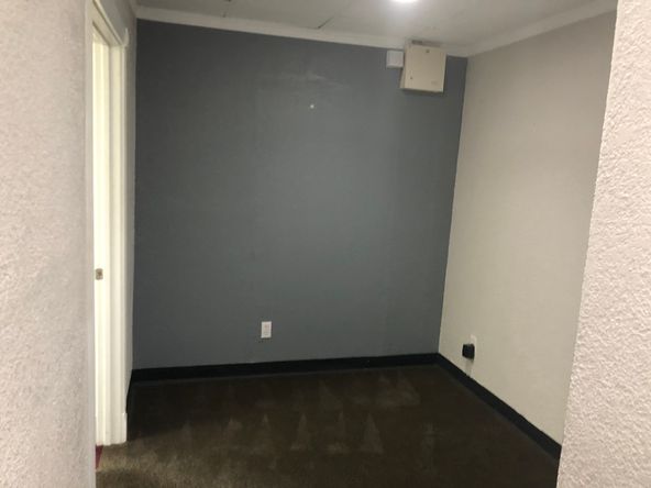 Corner Suite 1